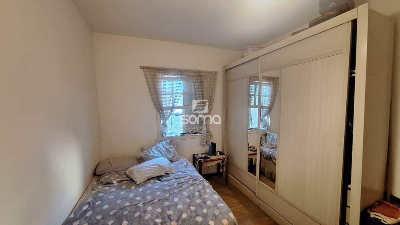 Casa à venda no Jardim Itau: 