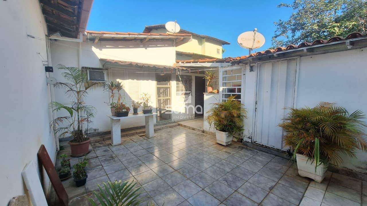 Casa à venda no Jardim Itau: 