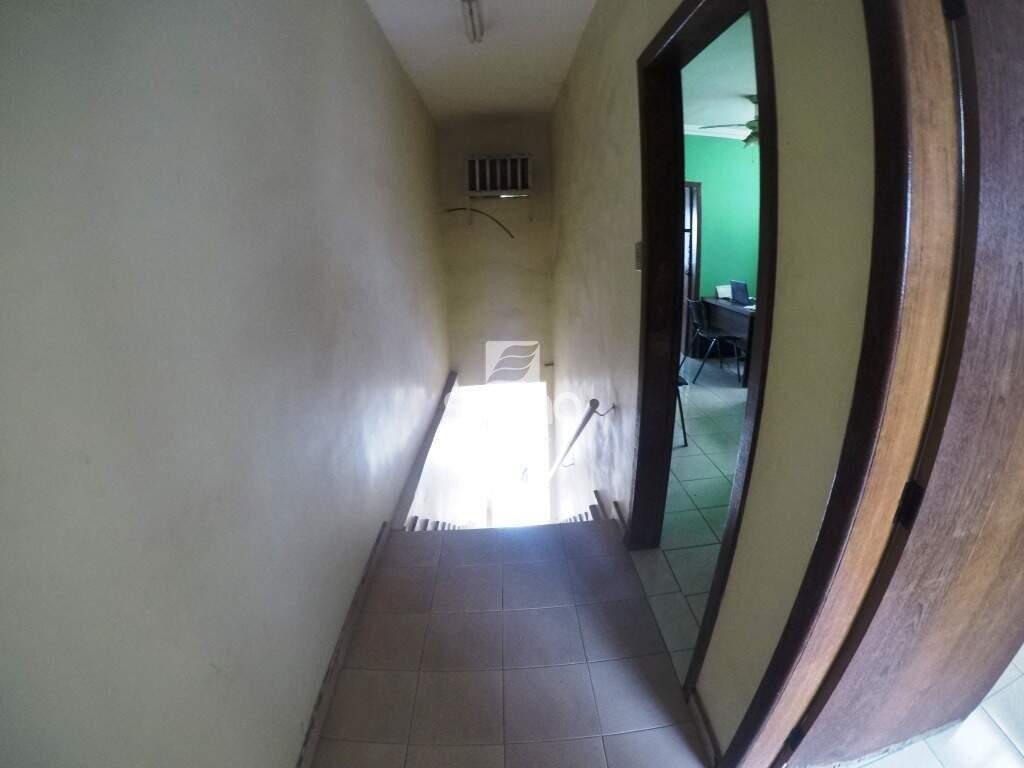 Sala para aluguel no Centro: 