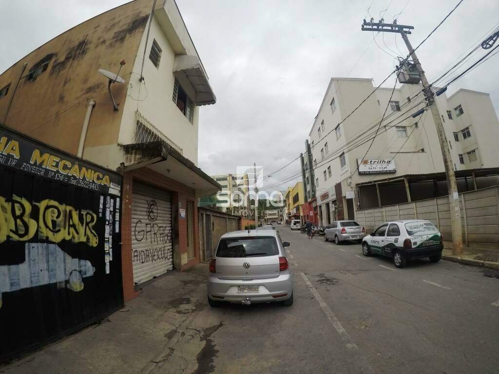 Sala para aluguel no Centro: 