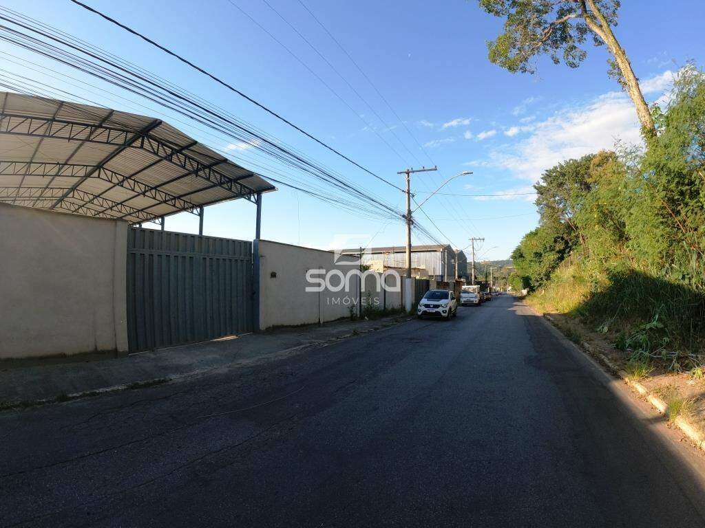 Galpão para aluguel no Santo Antônio: