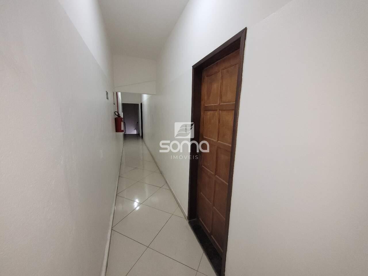 Sala para aluguel no Cachoeira: