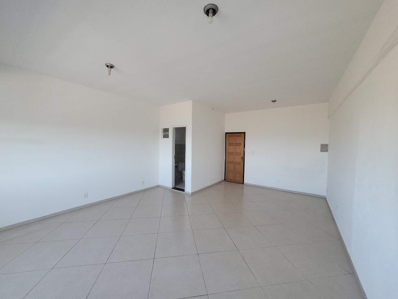 Sala para aluguel no Cachoeira: