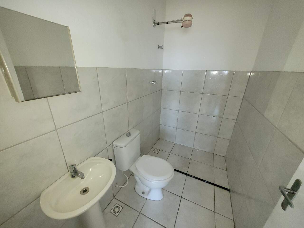 Sala para aluguel no Cachoeira: