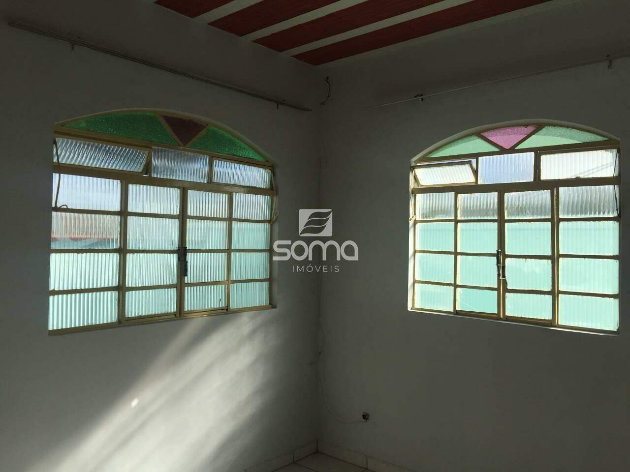 Casa à venda no Caieiras: 