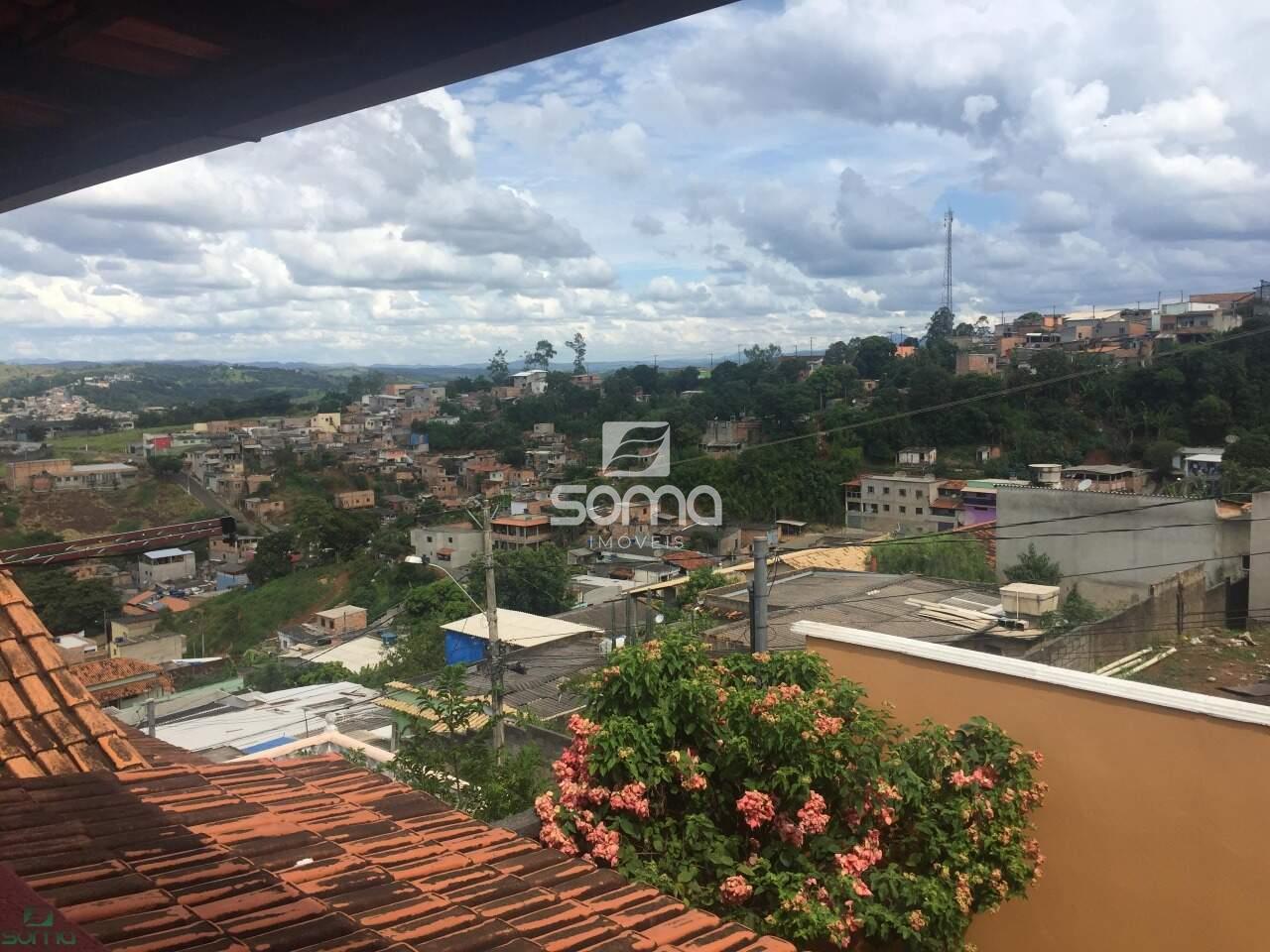 Casa à venda no Célvia: 