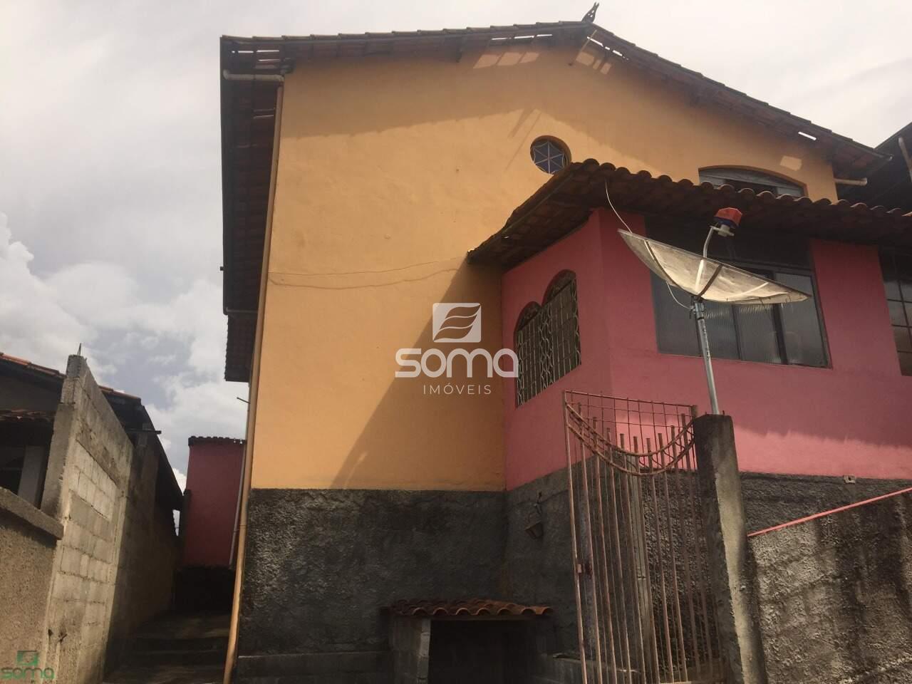 Casa à venda no Célvia: 