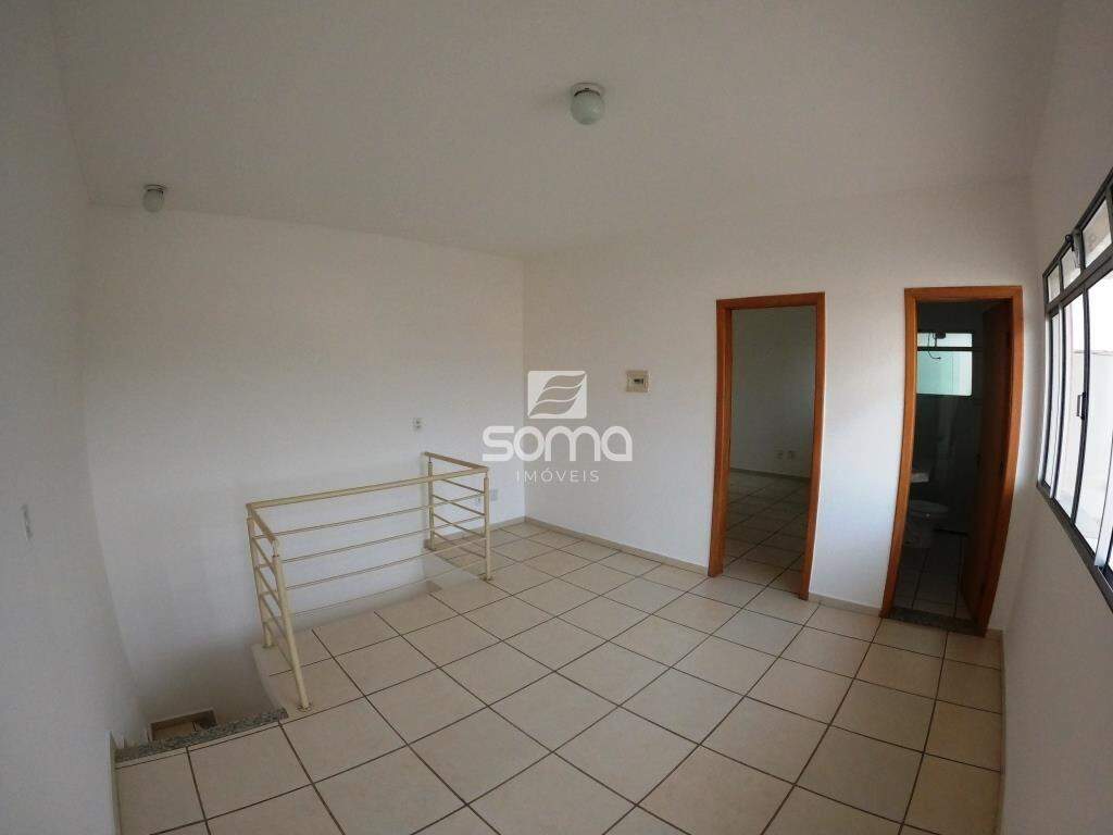 Apartamento para aluguel no Názia: