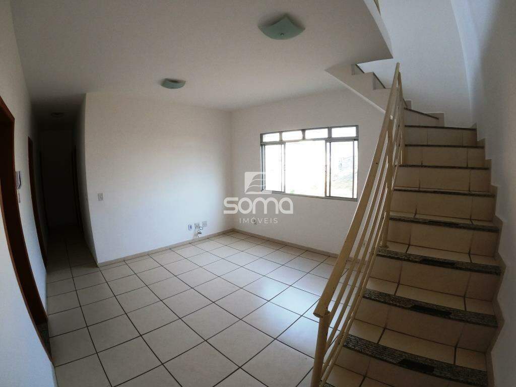 Apartamento para aluguel no Názia: