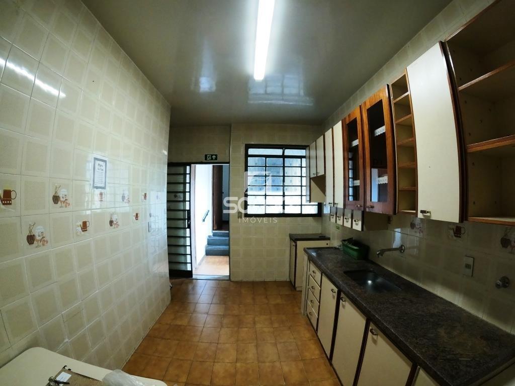 Casa para aluguel no Centro: 