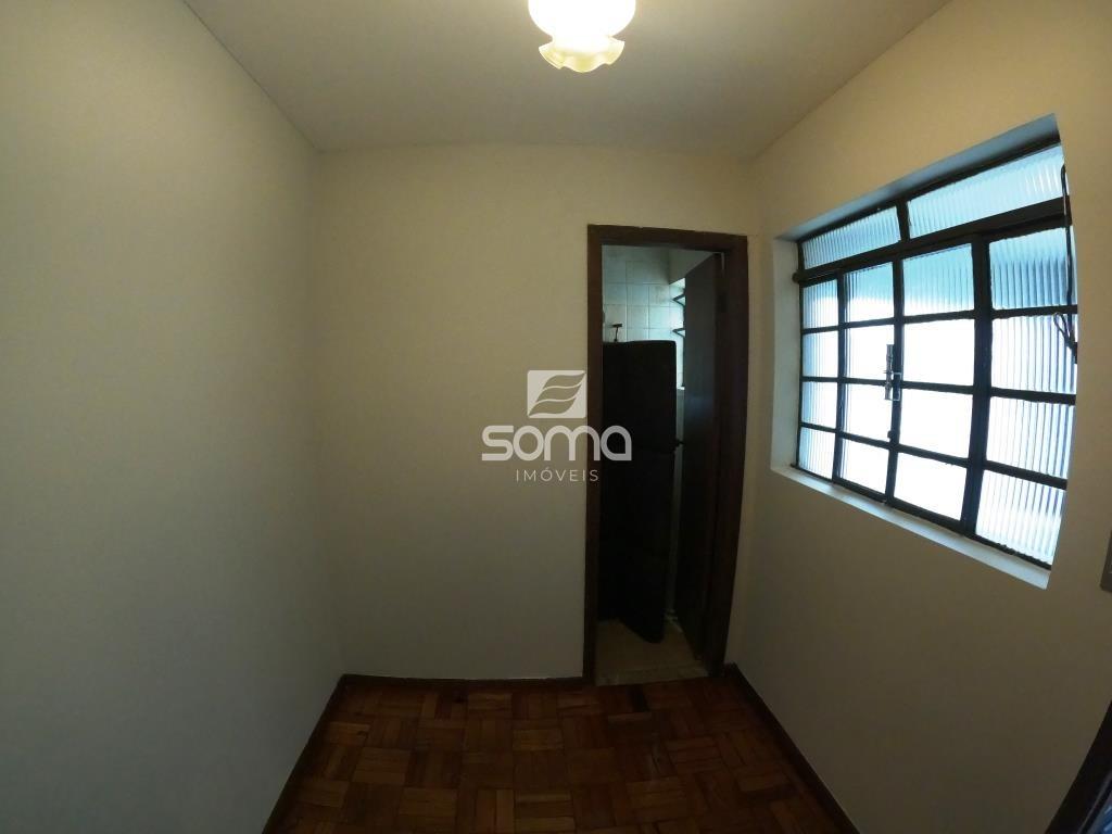 Casa para aluguel no Centro: 