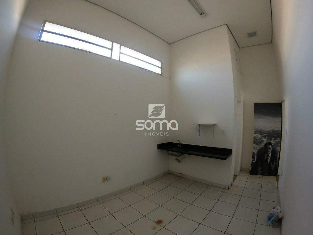 Loja para aluguel no Centro: 