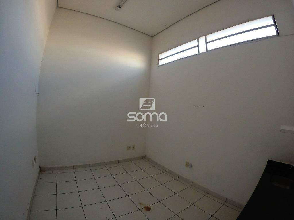 Loja para aluguel no Centro: 