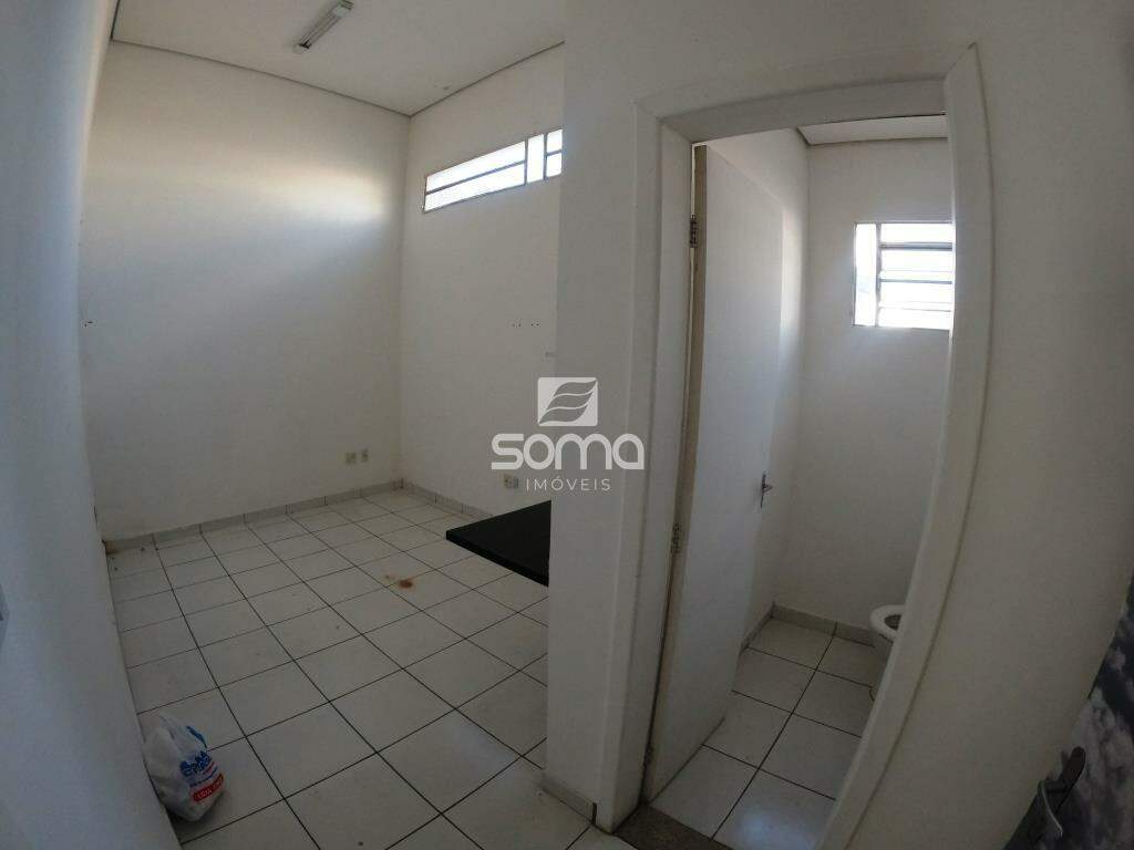 Loja para aluguel no Centro: 