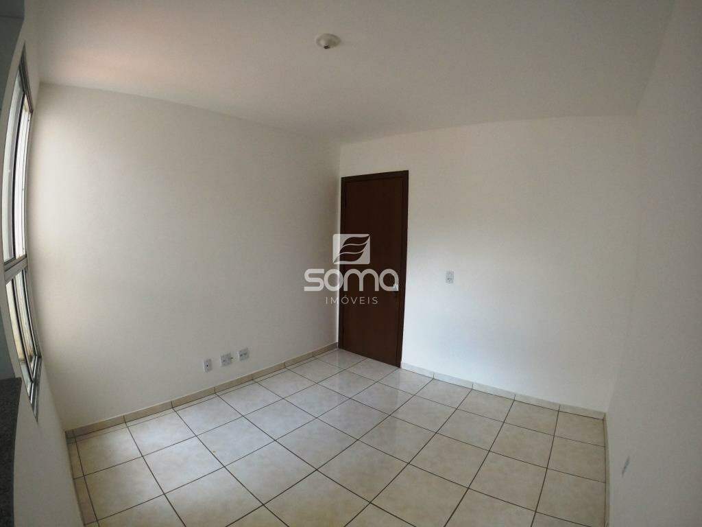 Apartamento para aluguel no Cachoeira: 