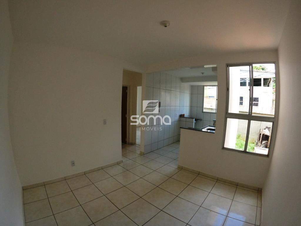 Apartamento para aluguel no Cachoeira: 