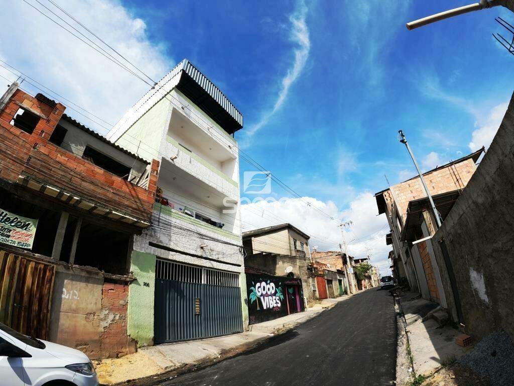 Apartamento para aluguel no Morro Alto: 