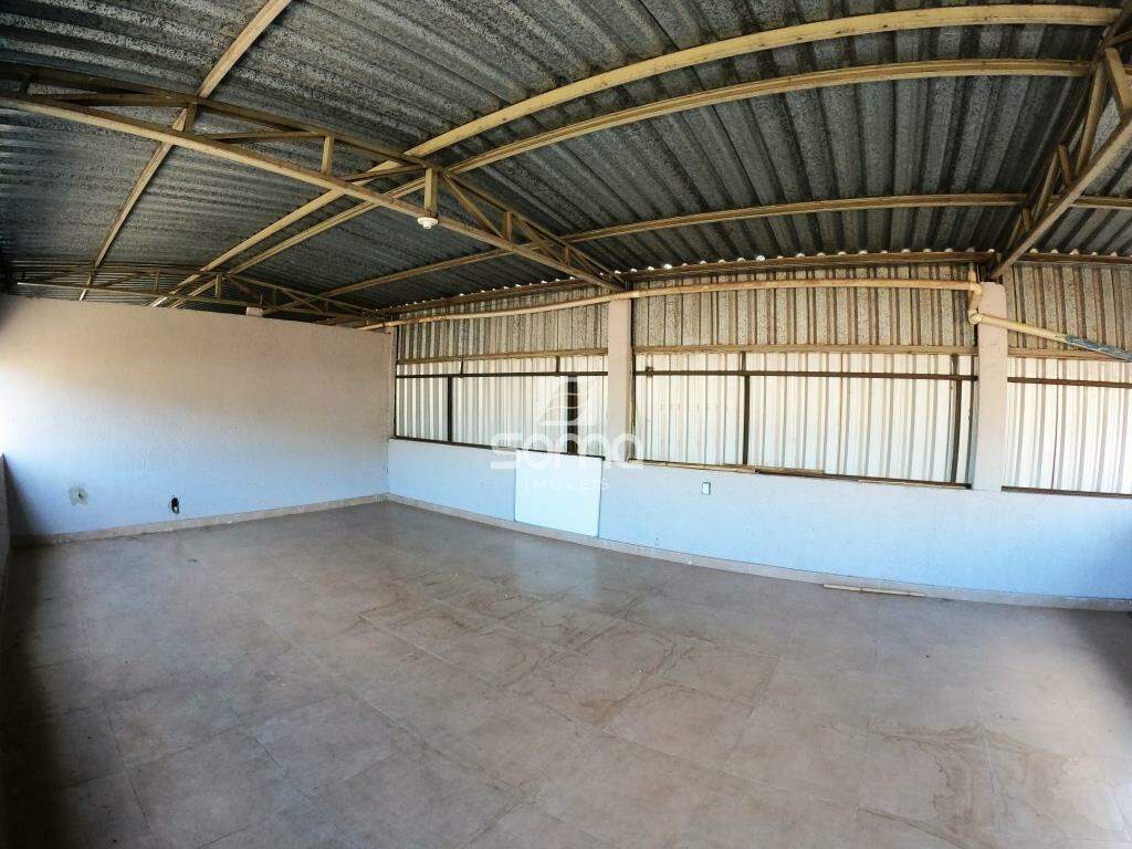 Apartamento para aluguel no Morro Alto: 
