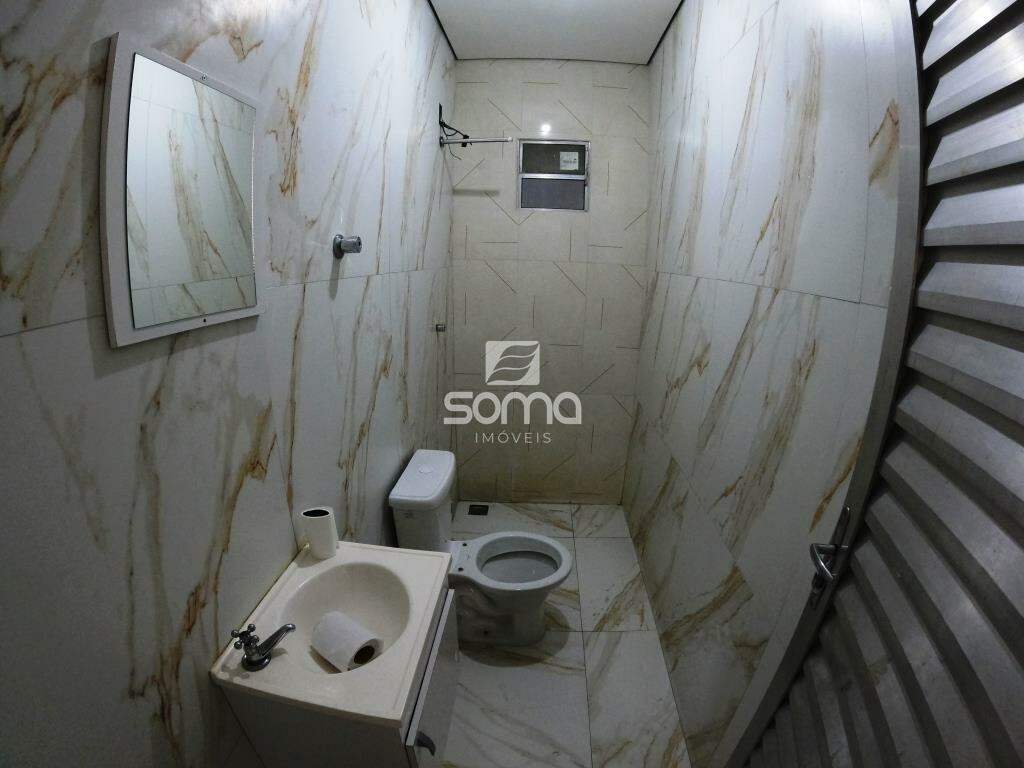 Apartamento para aluguel no Morro Alto: 