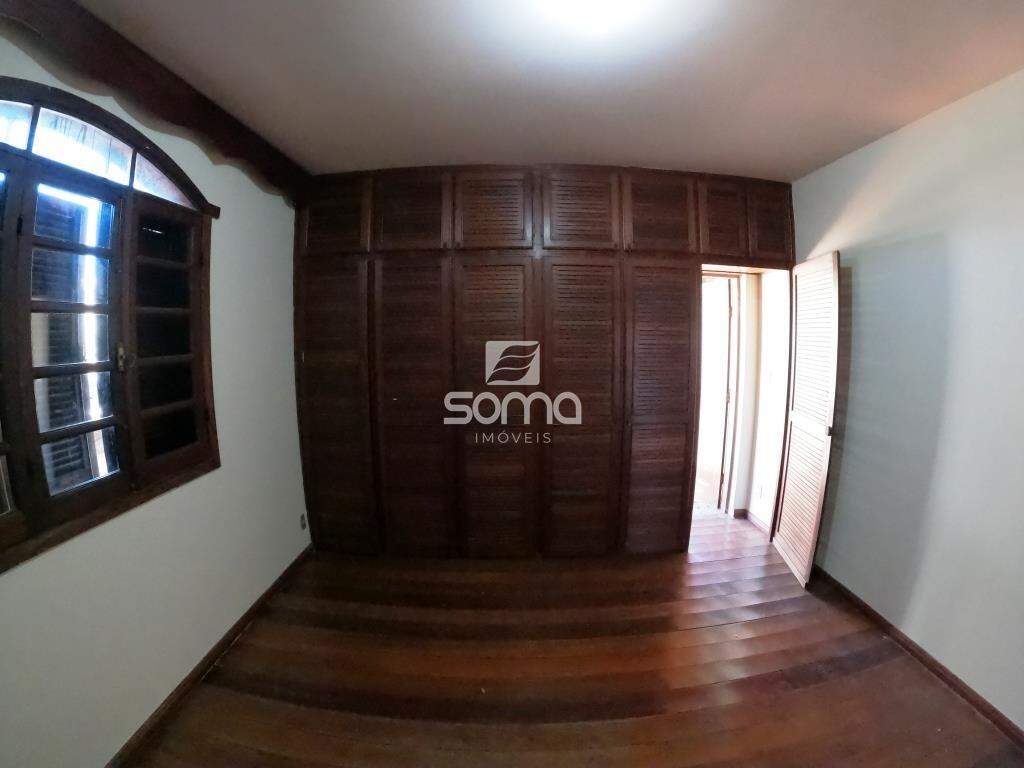 Casa para aluguel no Parque Jardim Itaú: 