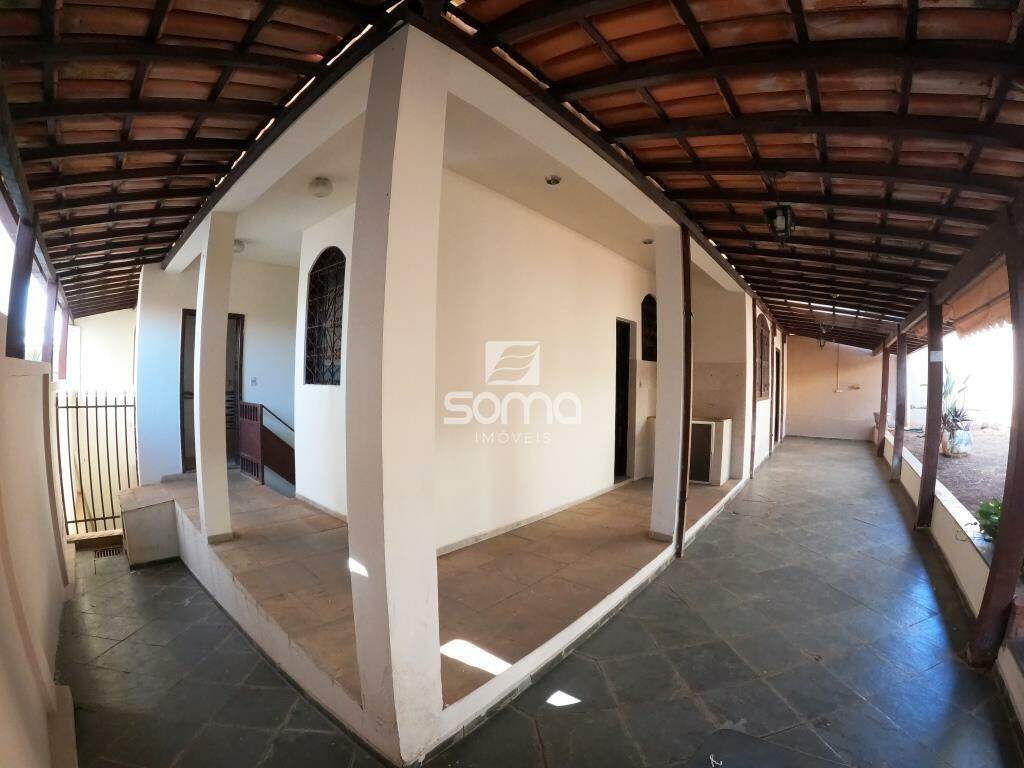 Casa para aluguel no Parque Jardim Itaú: 