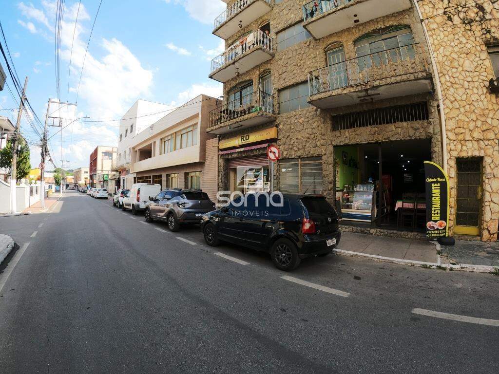 Quitinete para aluguel no Centro: 