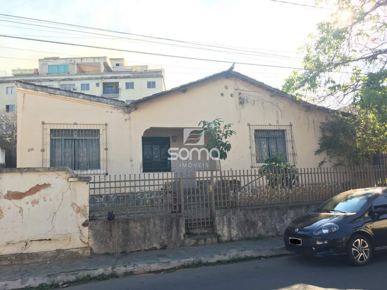 Terreno / Área à venda no Názia I: 
