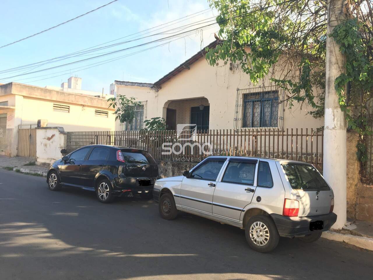 Terreno / Área à venda no Názia I: 
