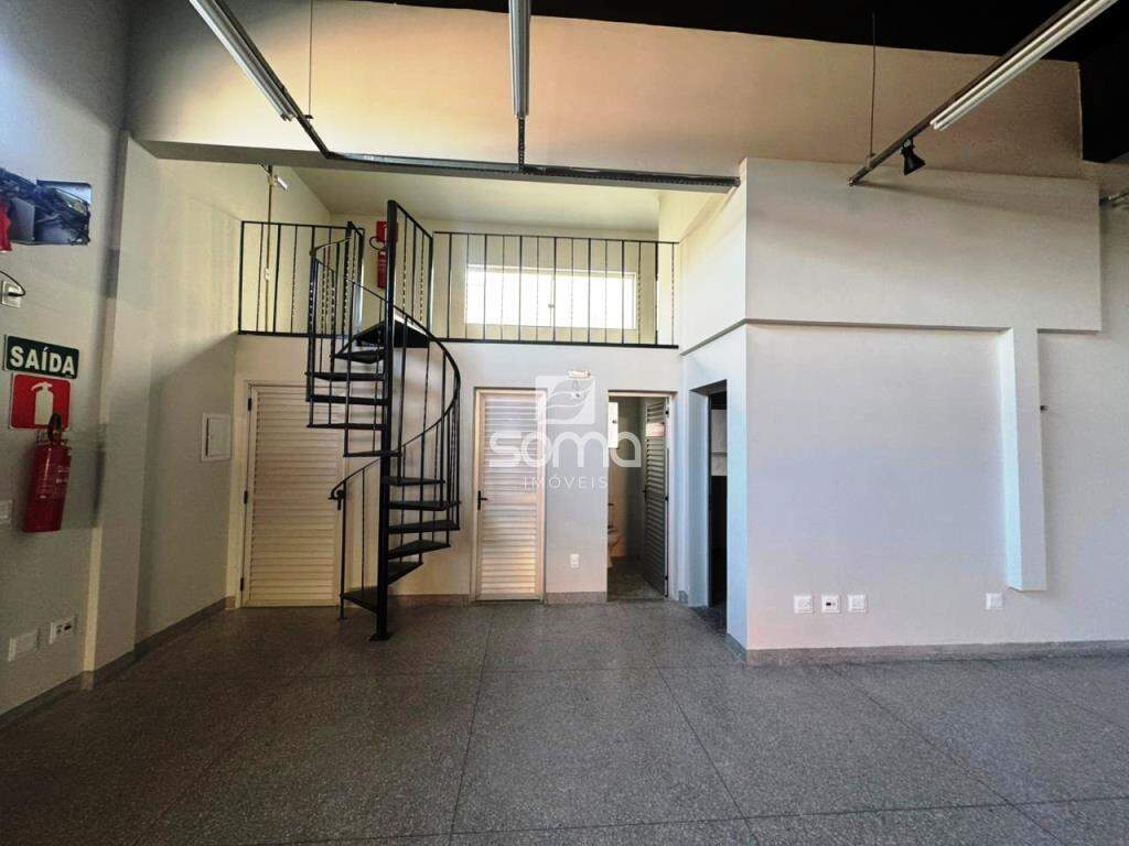 Loja para aluguel no Názia I: 