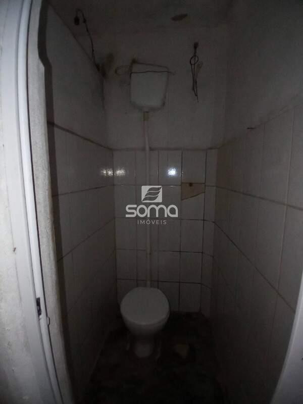 Casa à venda no Célvia: 