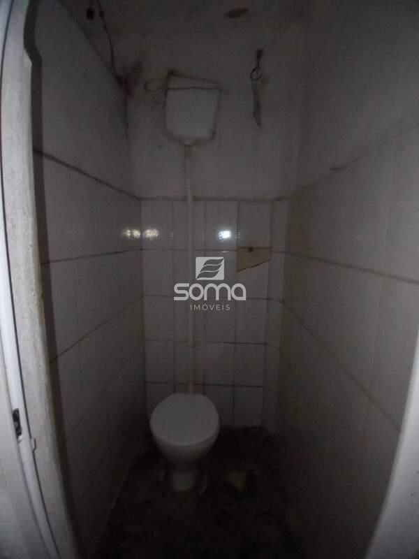 Casa à venda no Célvia: 