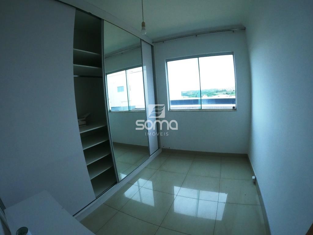 Casa para aluguel no Condominio Rosa dos Ventos: 