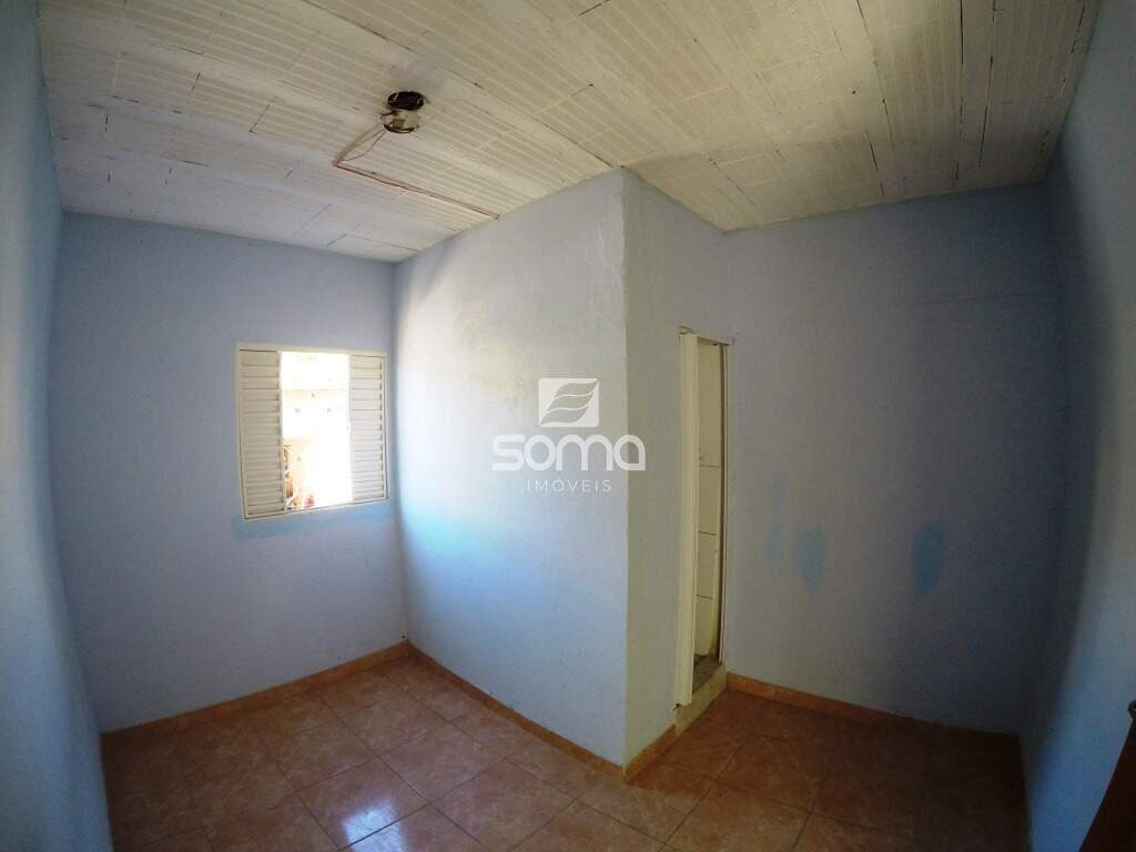 Casa à venda no Vila Esportiva : 