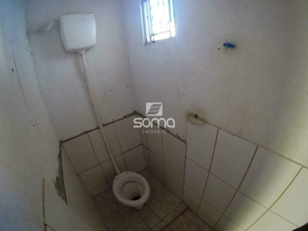 Casa à venda no Vila Esportiva : 