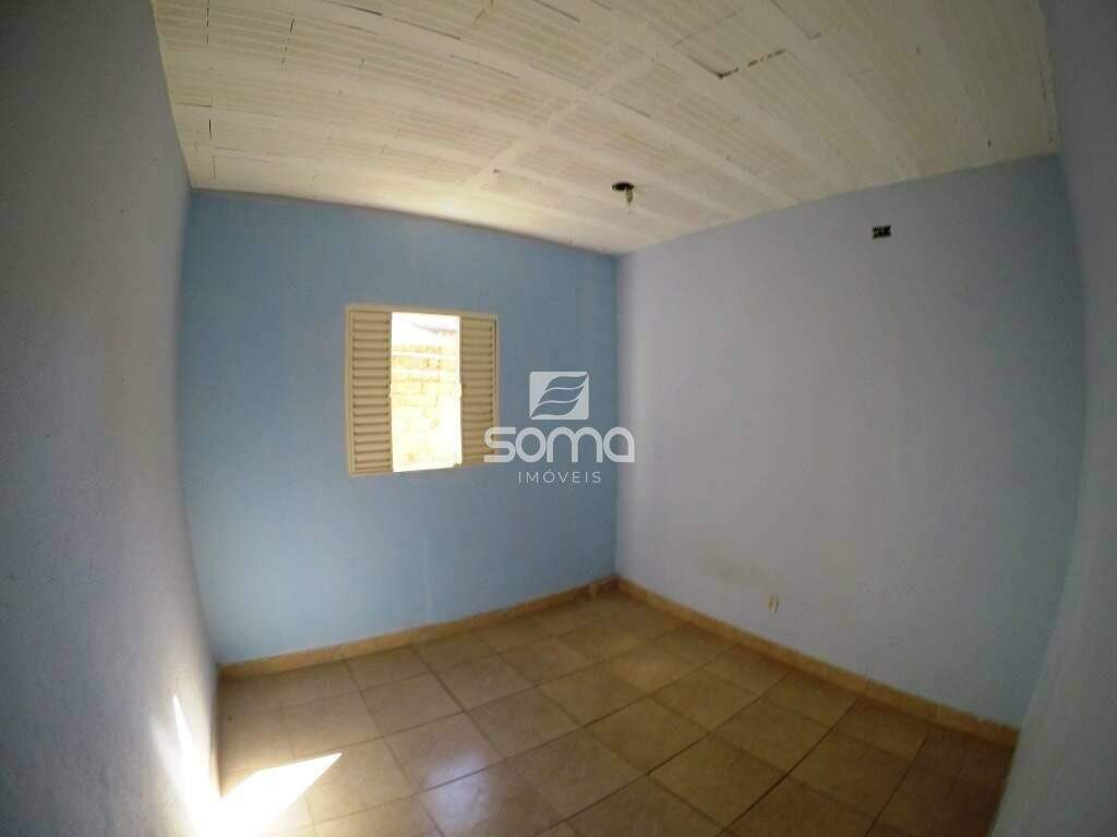 Casa à venda no Vila Esportiva : 