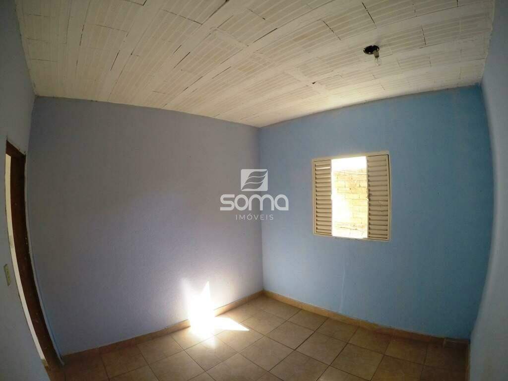 Casa à venda no Vila Esportiva : 