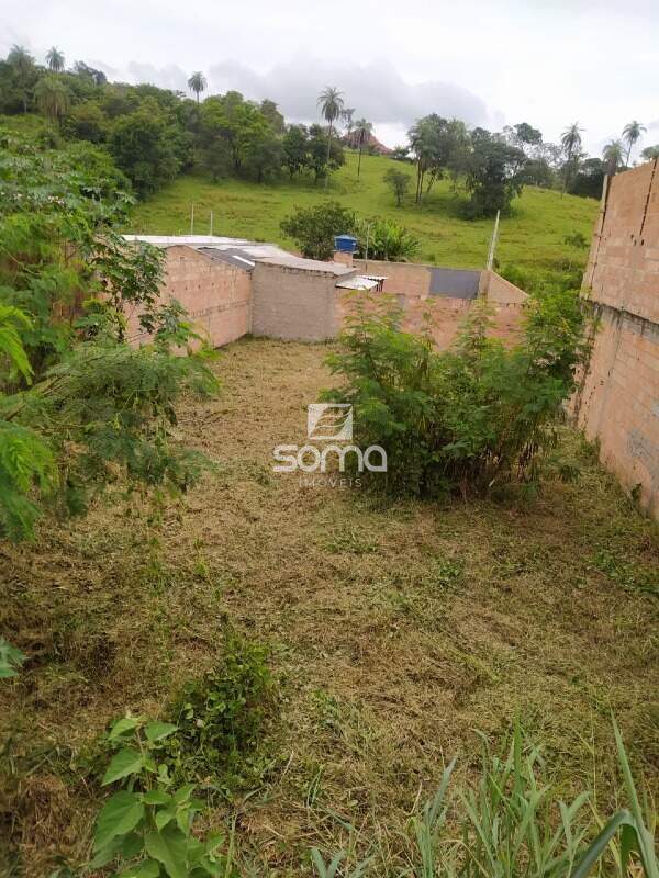 Lote à venda no Dom Pedro I: 