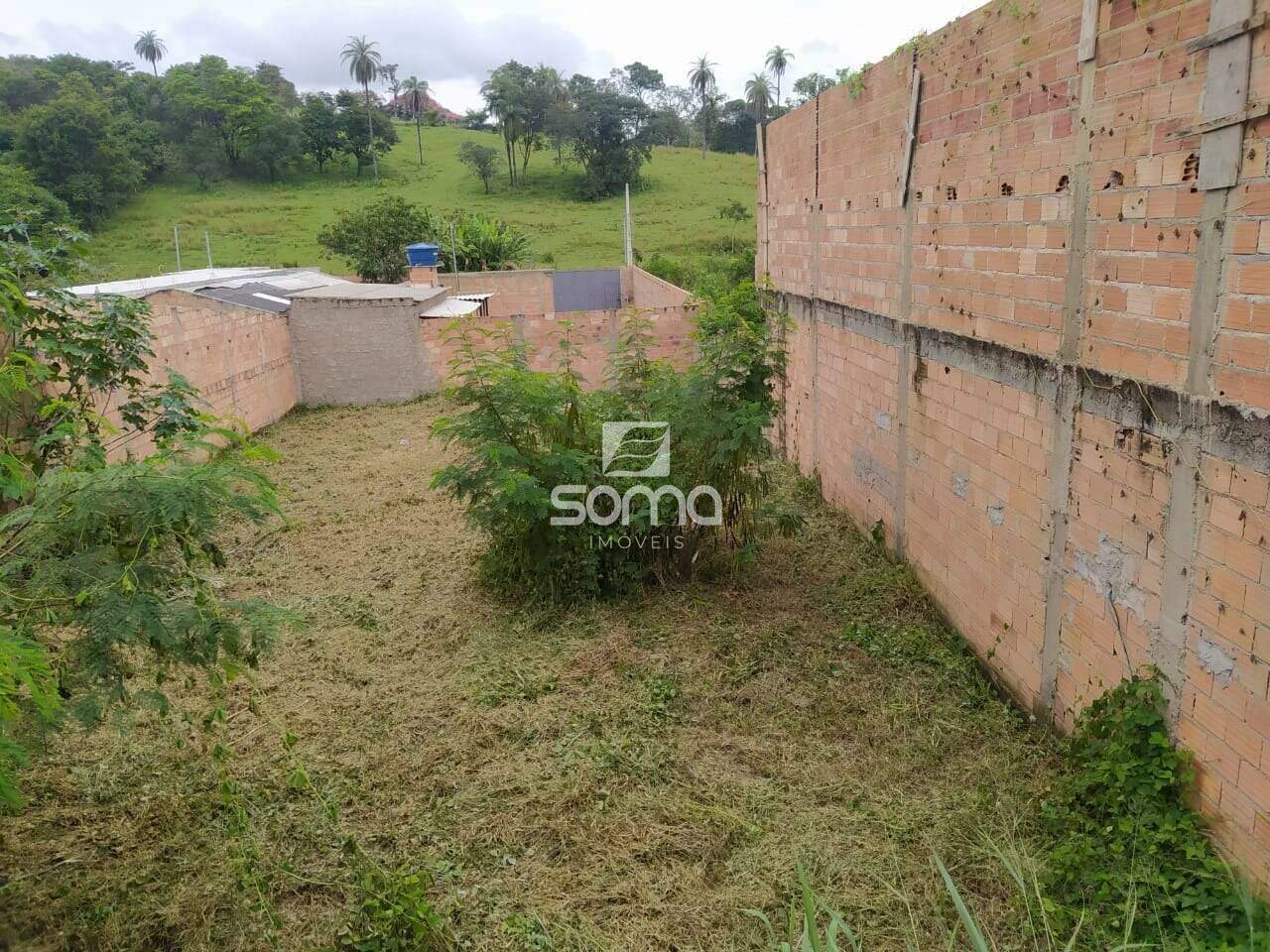 Lote à venda no Dom Pedro I: 