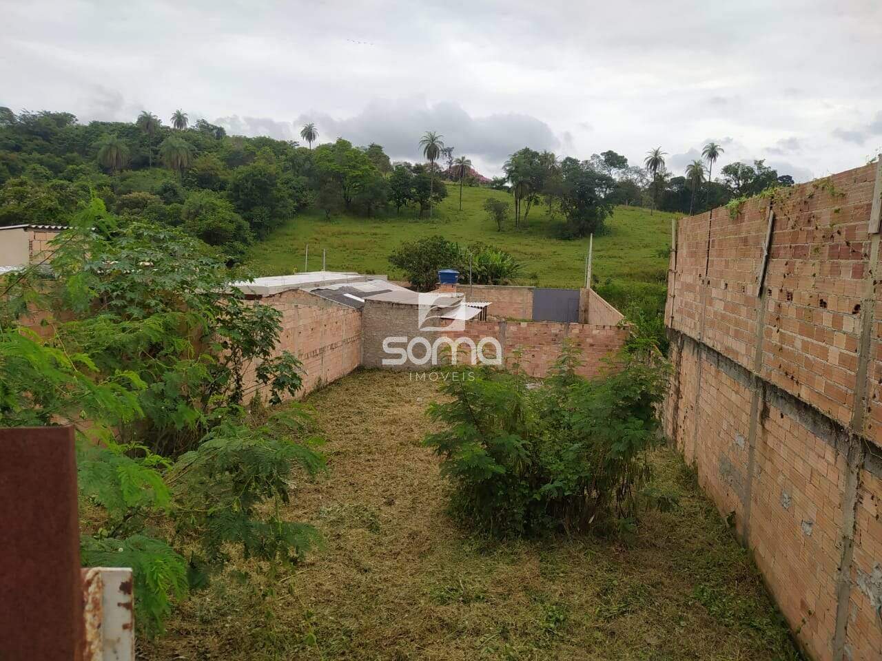 Lote à venda no Dom Pedro I: 