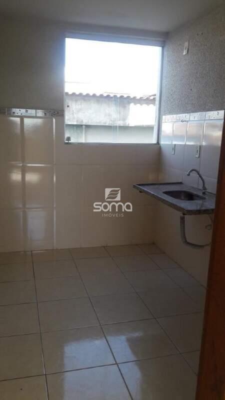 Apartamento à venda no Célvia: 