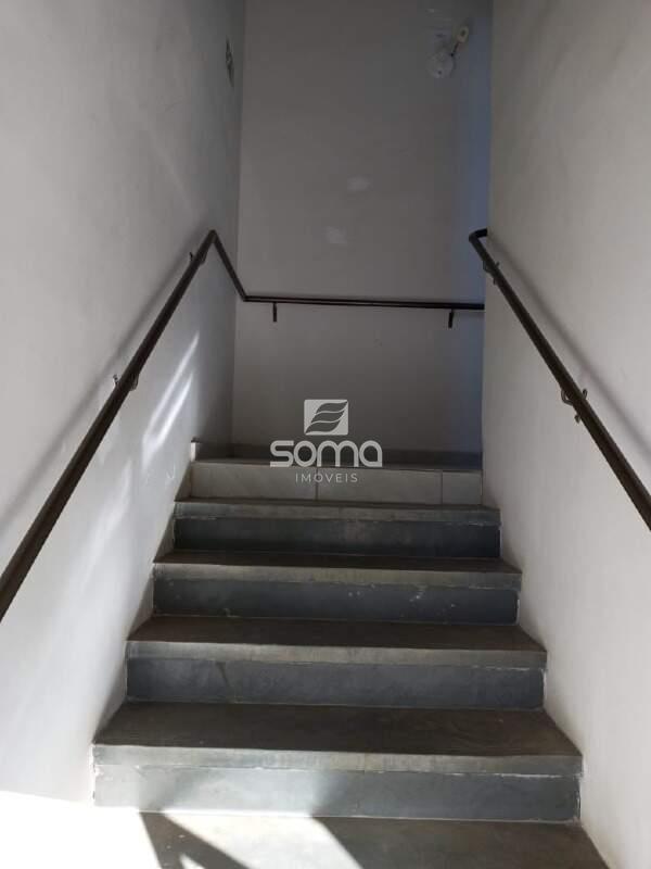 Apartamento à venda no Célvia: 