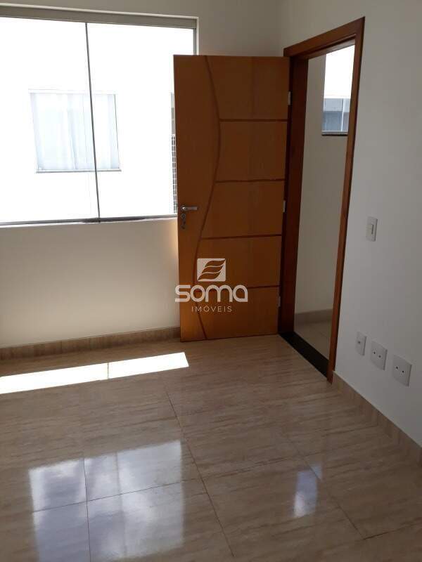 Apartamento à venda no Jardim Bela Vista: 