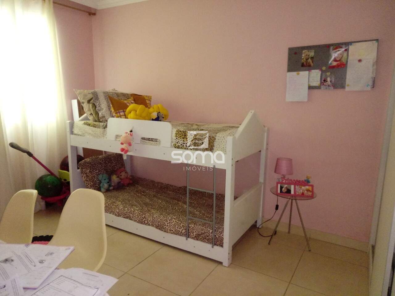 Casa Geminada à venda no Serra Dourada: 