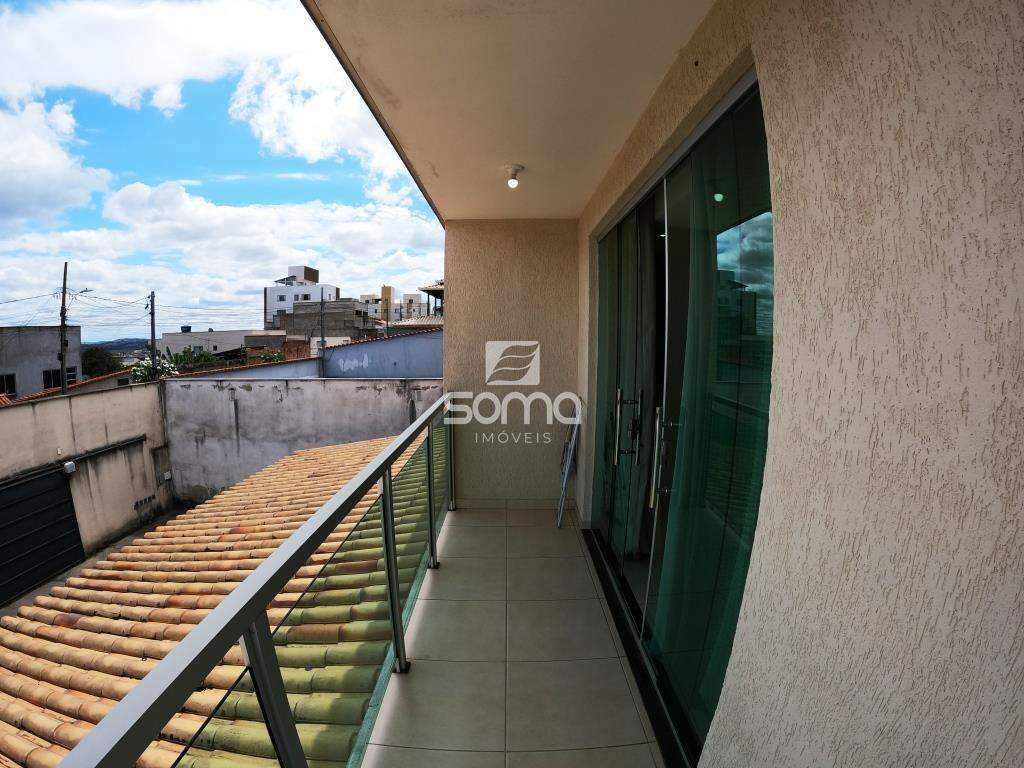 Casa para aluguel no Serra Dourada: 
