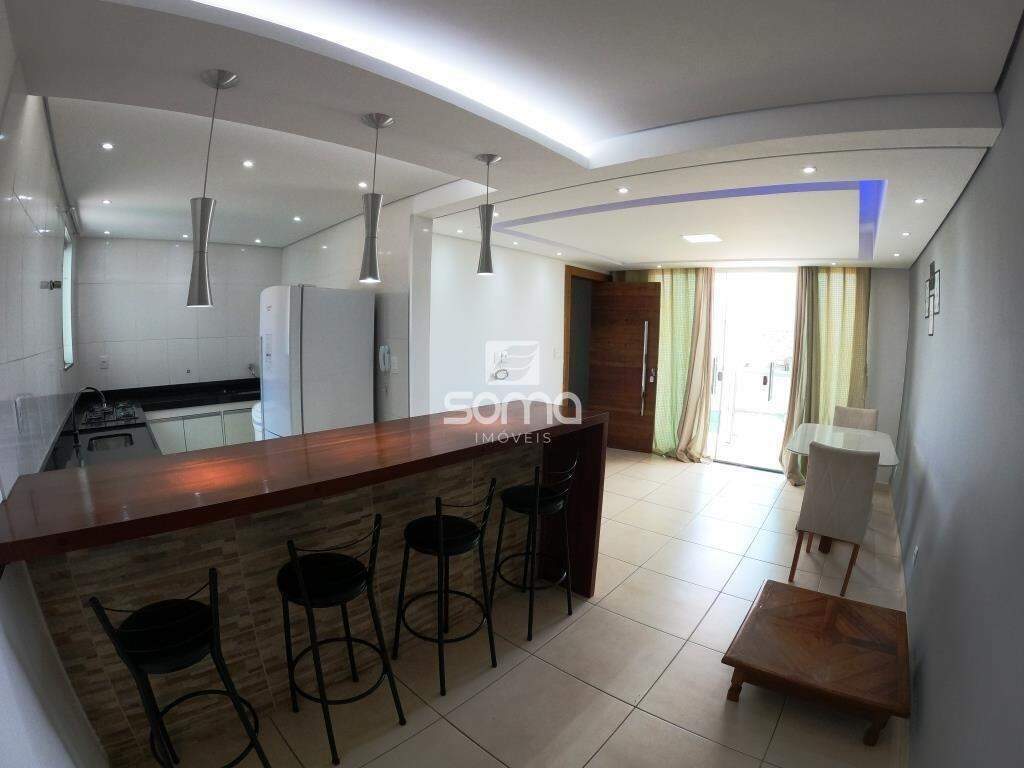 Casa para aluguel no Serra Dourada: 