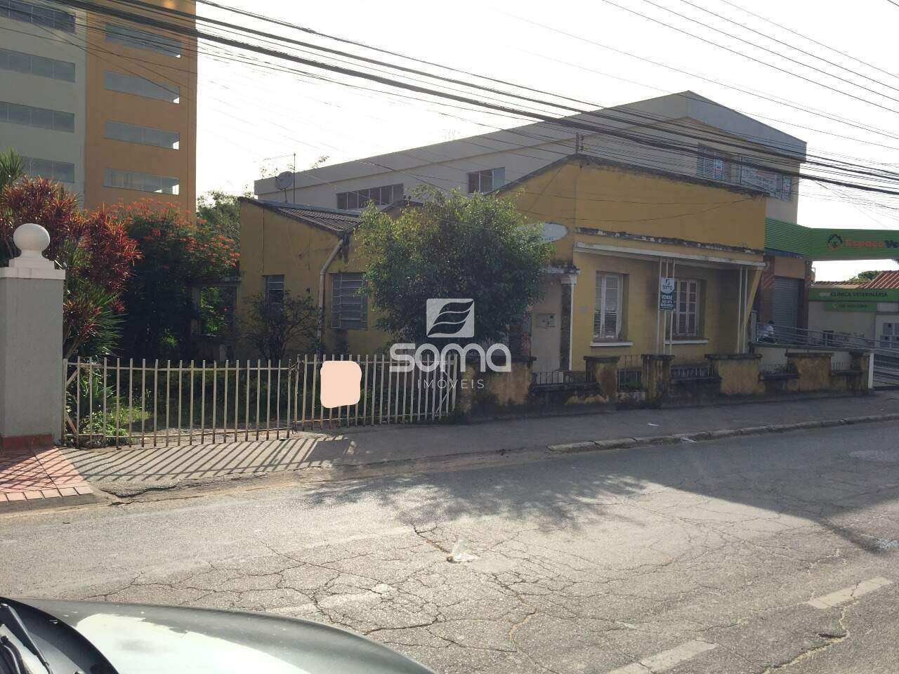 Terreno / Área à venda no Centro: 