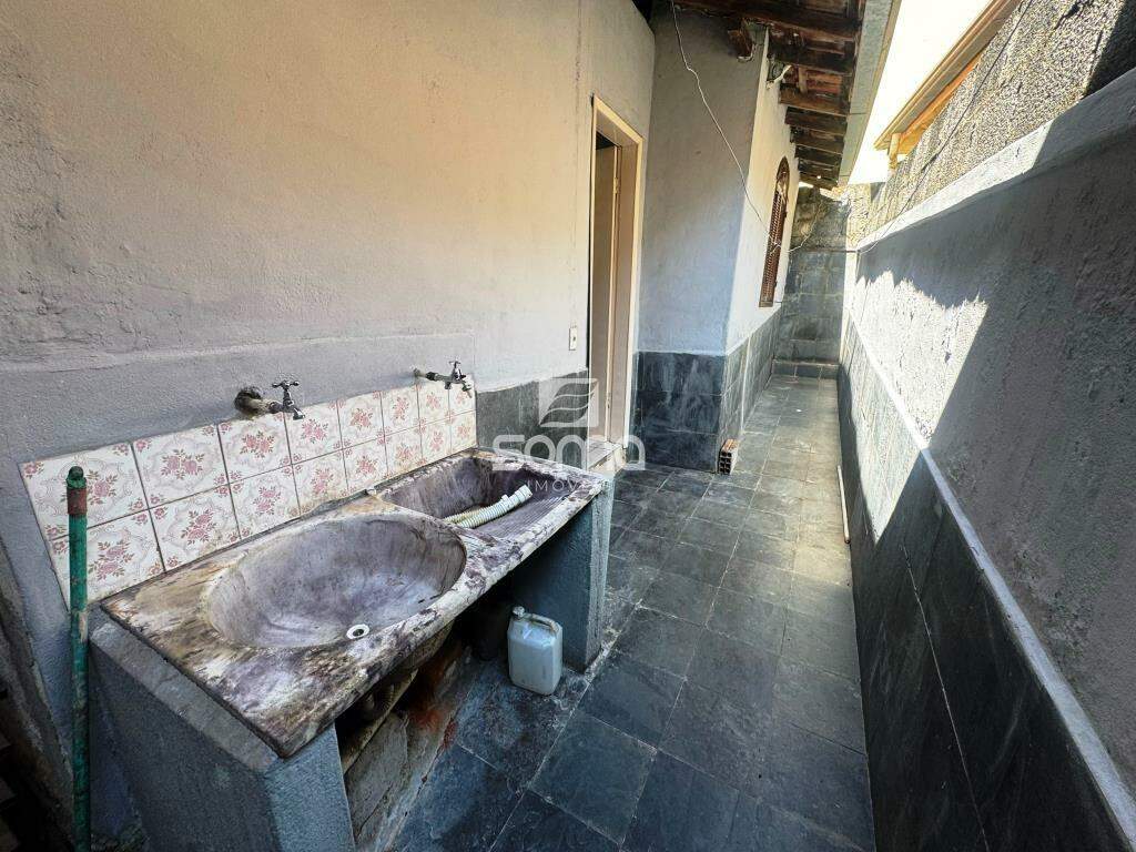 Casa para aluguel no Célvia: 