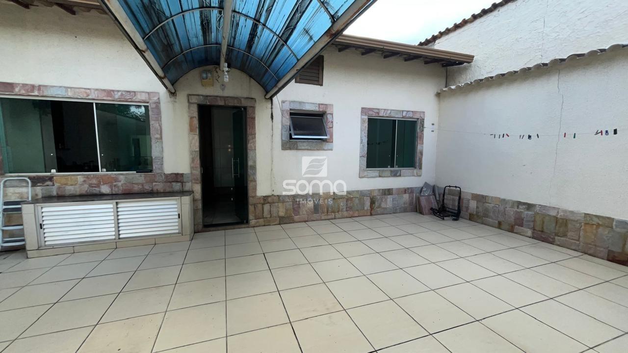 Casa à venda no Santo Antônio: 