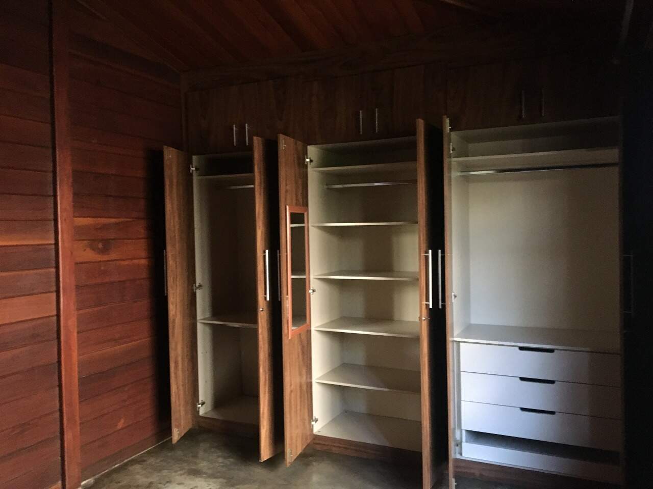 Casa à venda no Jardim Itau: 