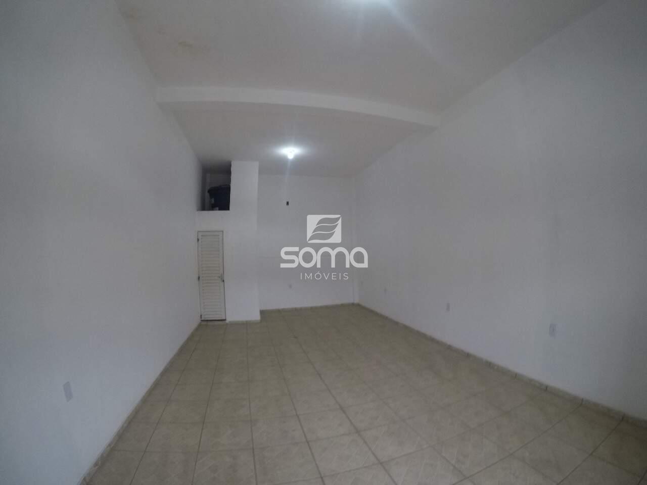 Sala para aluguel no Dom Pedro I: 